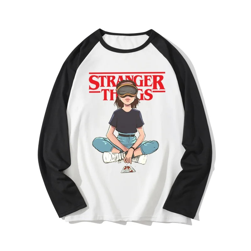 T-Shirt Retro: Club Hellfire de Stranger Things.