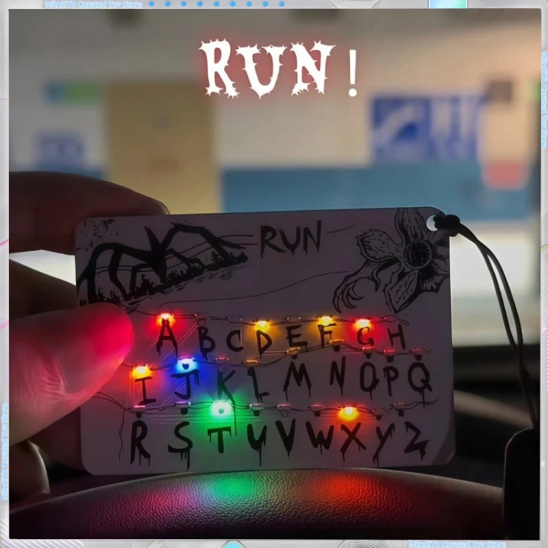 Luminária de cartão Stranger Things.