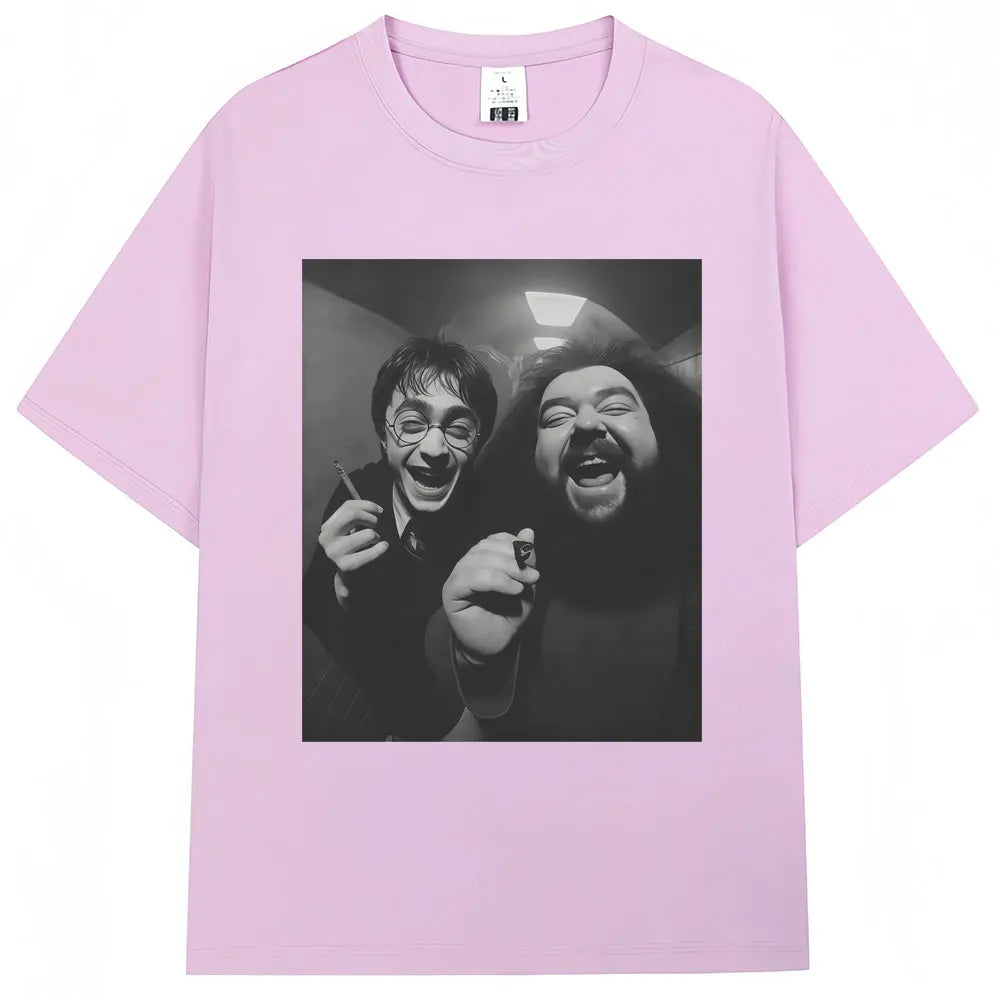 Camiseta Oversized Mago Fumante – Estampa Divertida