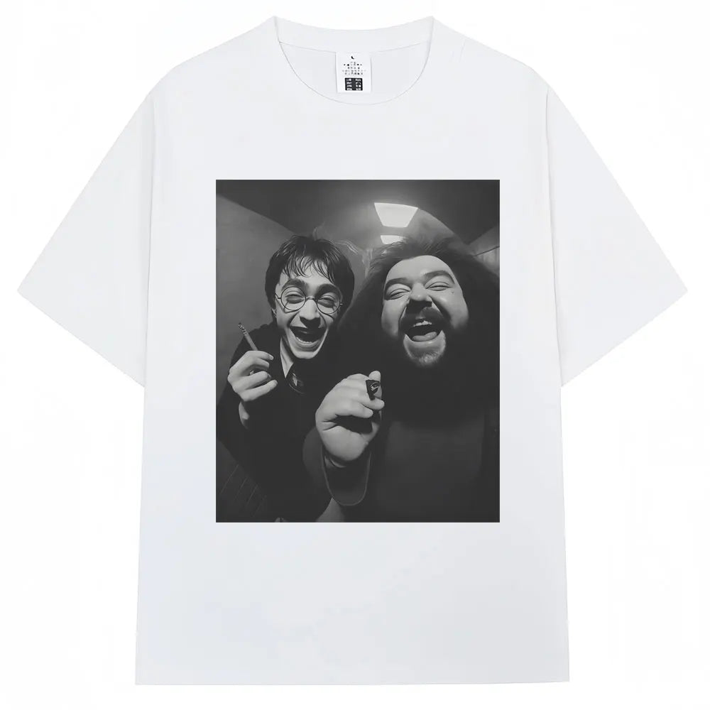 Camiseta Oversized Mago Fumante – Estampa Divertida