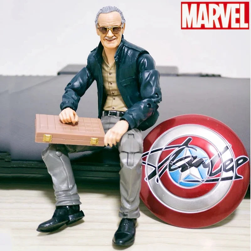 Boneco de Ação Marvel Legends Stan Lee em Estilo Cartoon, 15 cm (6 polegadas)